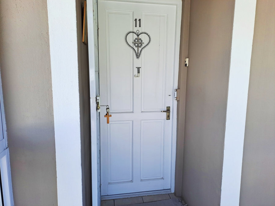 To Let 3 Bedroom Property for Rent in The Village Western Cape